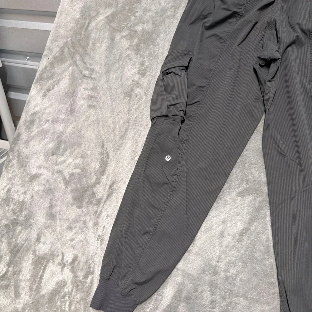 Lululemon Studio Dance‎ Pants Mid Rise Joggers Womens XS Gray Pull On Active Gym
